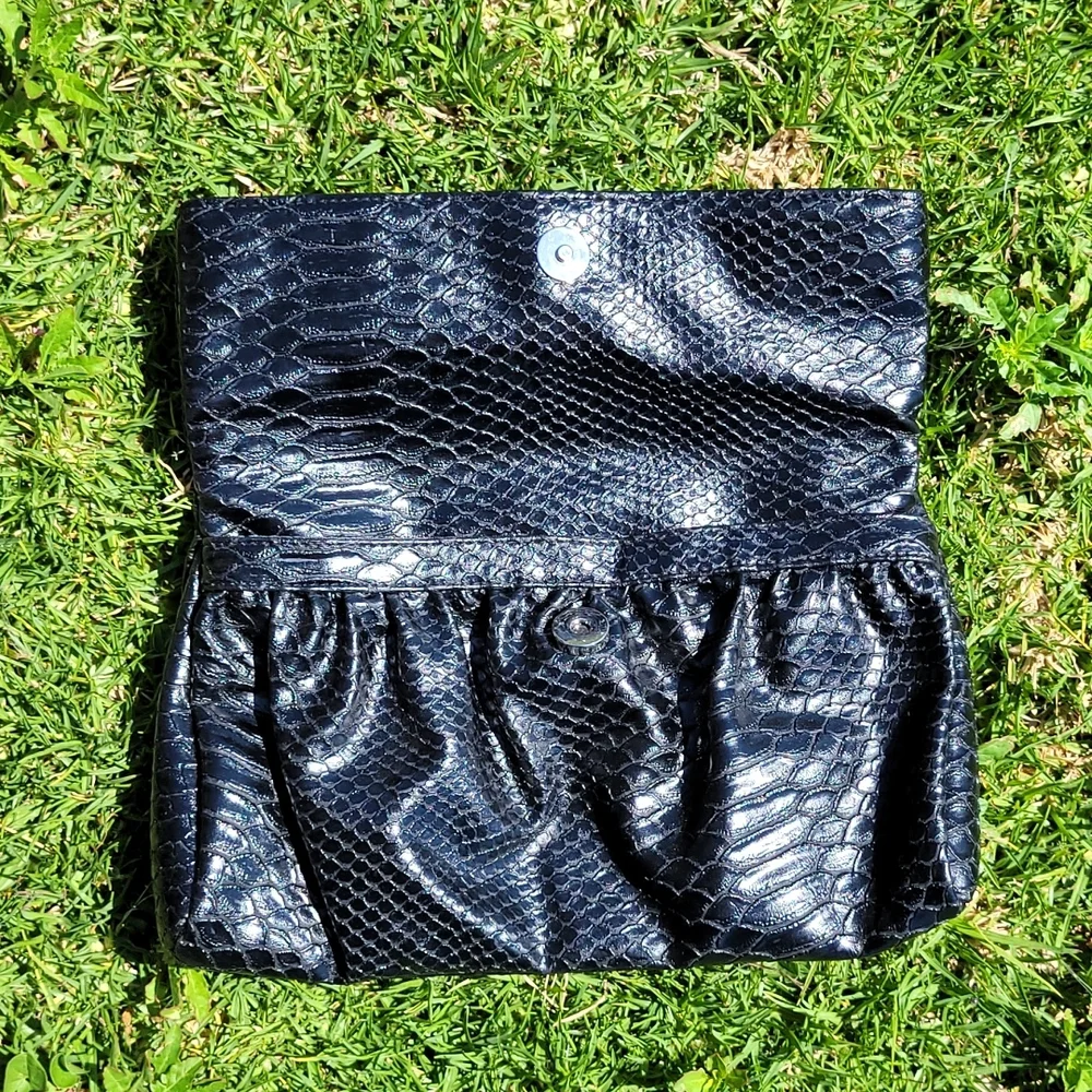 Style & Co Black Clutch Bag  NWOT - Picture 2 of 8